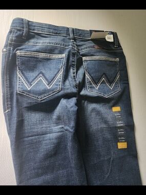 New Wrangler Dark Blue Embroidered Pocket Jeans